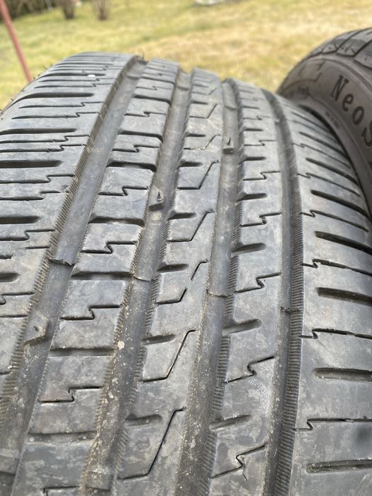 Neolin NeoSport 215/45R17