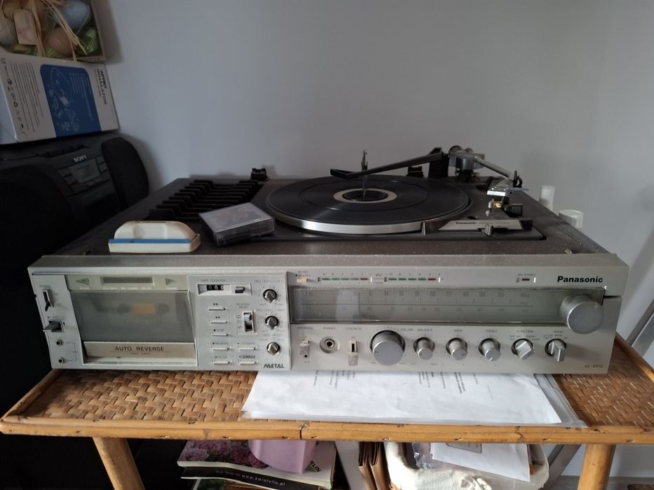 Panasonic se 4910 radio plus gramofon plus kaseta