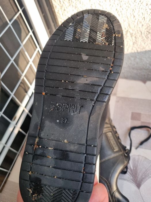 Sprzedam tanie, fajne markowe trampki