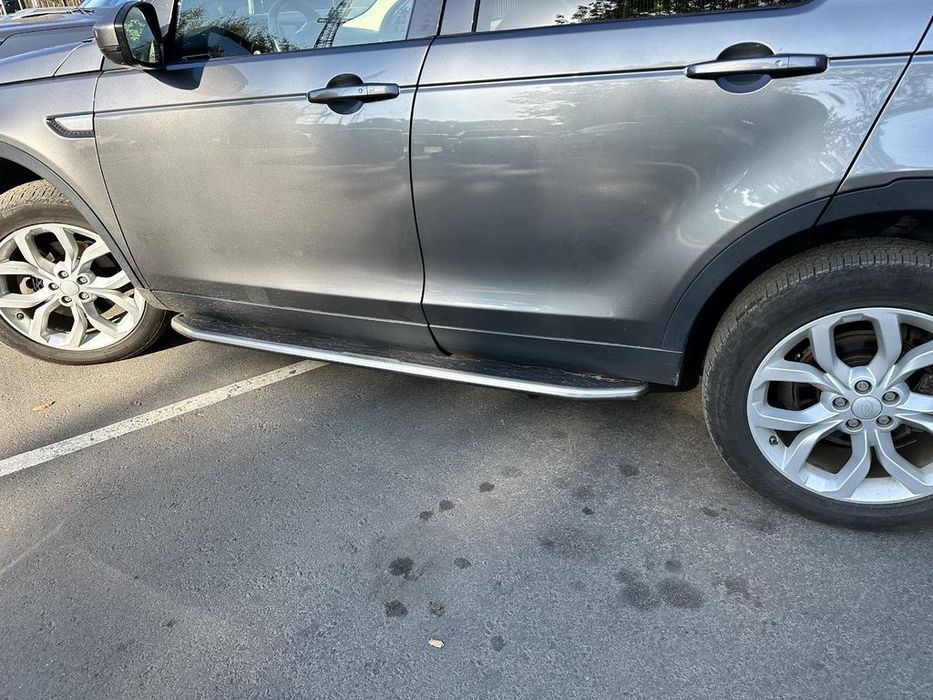 Land Rover Discovery Sport Боковые пороги подножки (г)