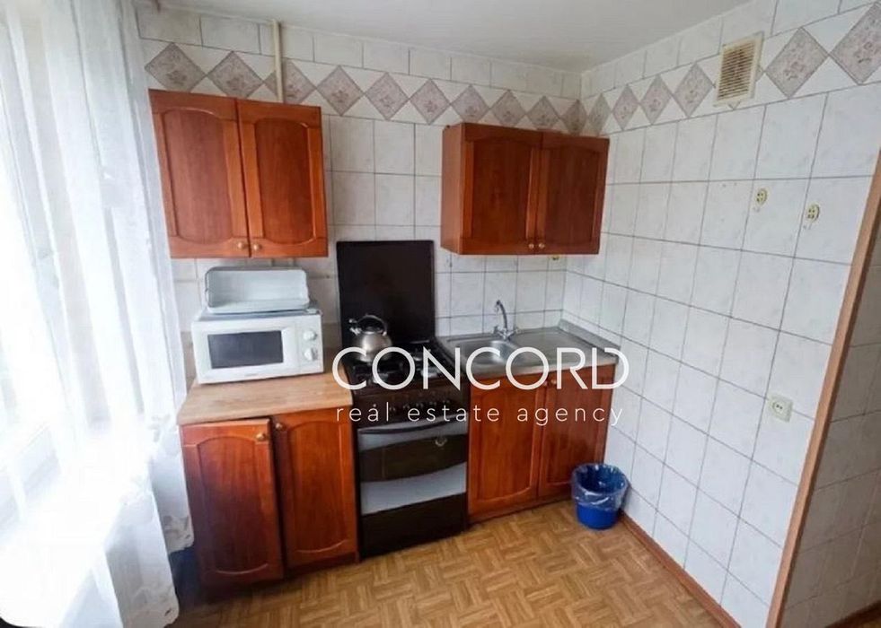 Продам трикімнатну квартиру. Леся Курбаса просп. 4. Борщагівка