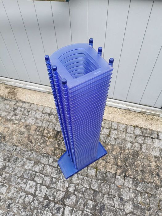 Porta CDs acrílico