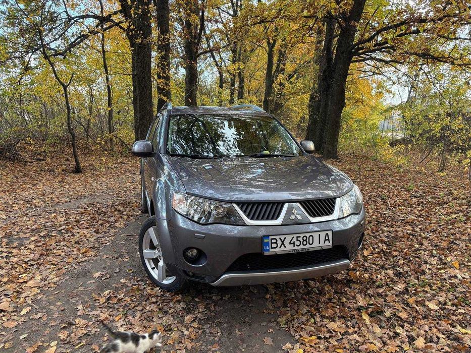 Продам аутлендер XL