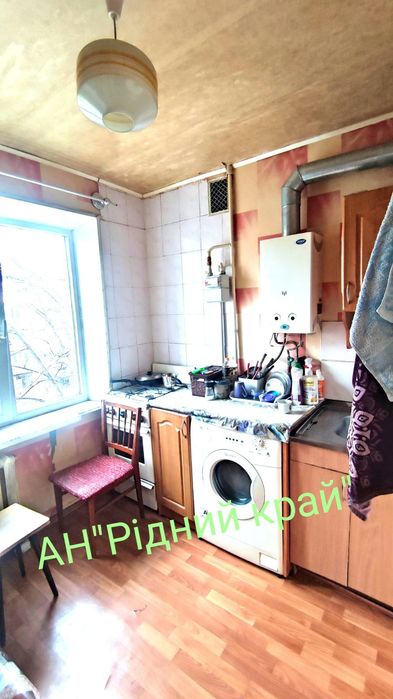Продамо 2у кв в центрі.Зручно під здачу в оренду.