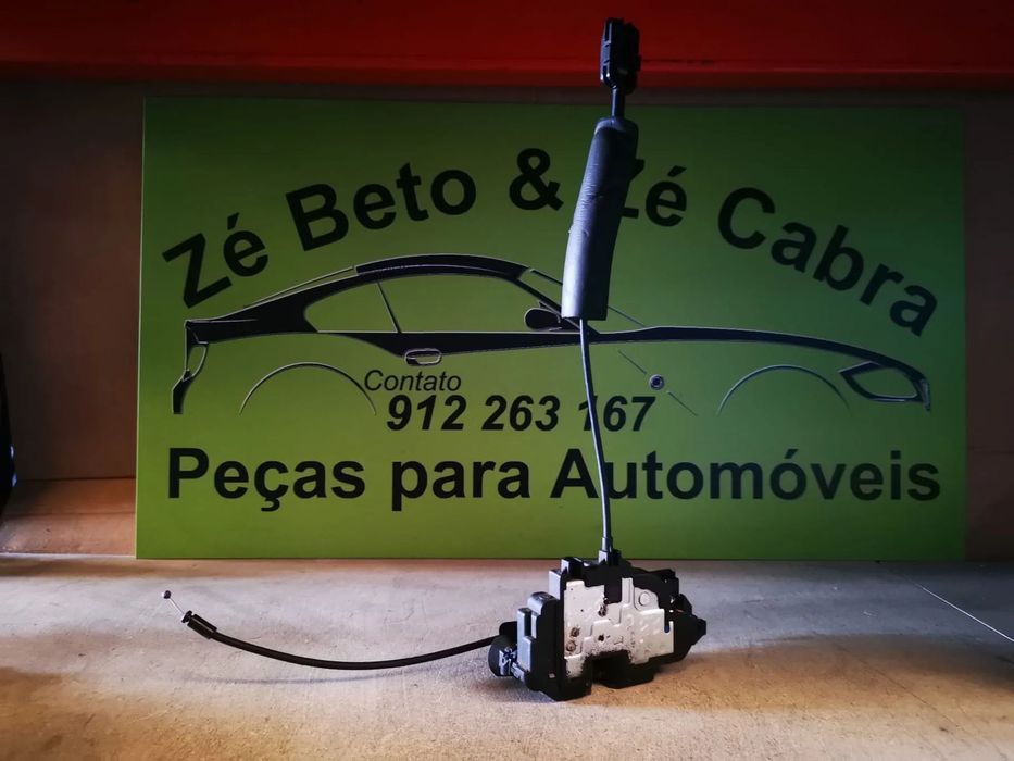 RENAULT MEGANE 3 / III FECHADURA FRENTE ESQUERDA - F020