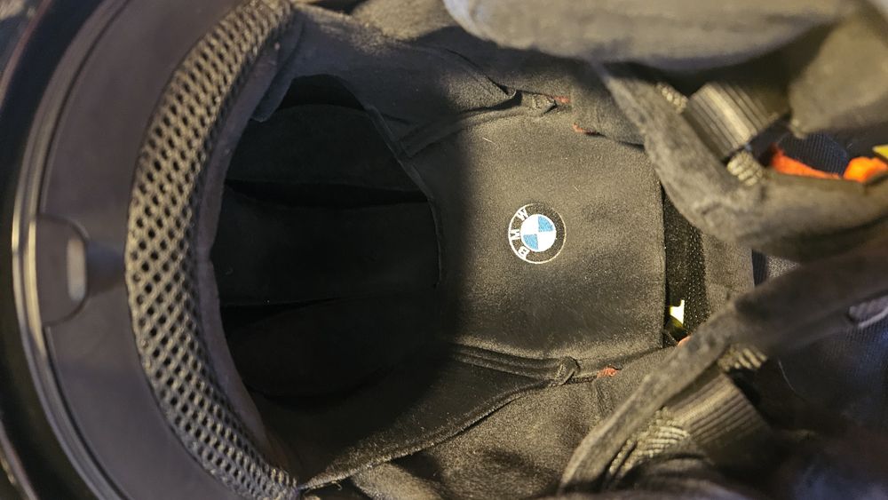 Capacete BMW System 7Carbon