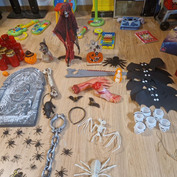 Enfeites de Halloween.
