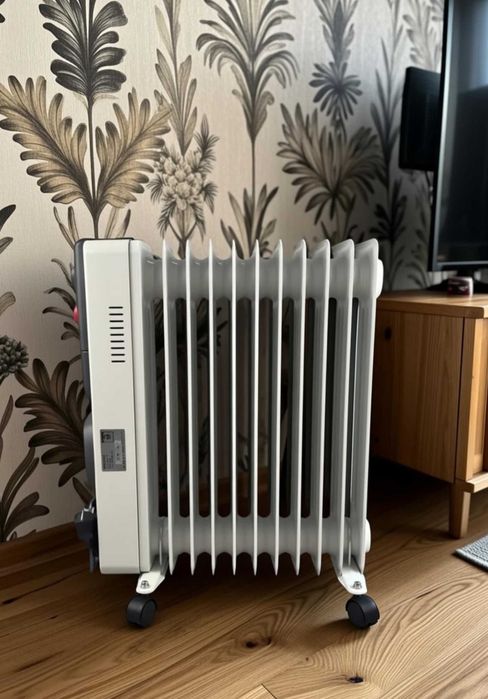 Великий масляний обігрівач 11 секцій 2900 ват для великої кімнати