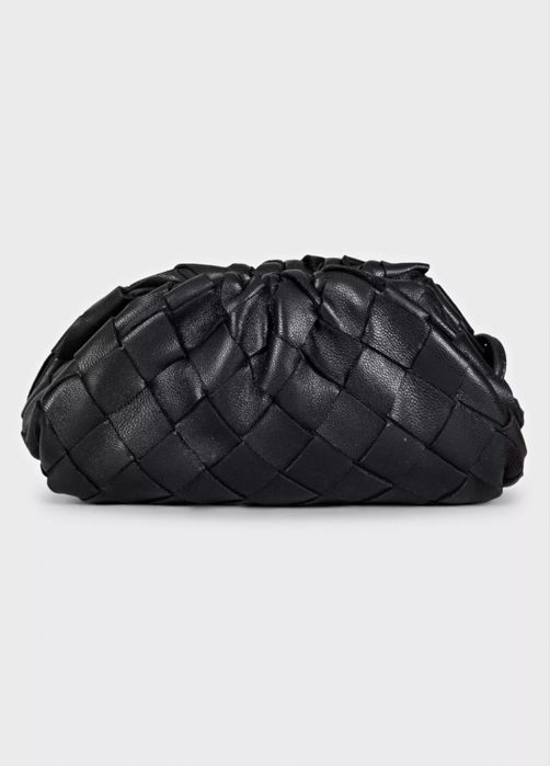 Bottega Veneta Pouch клатч