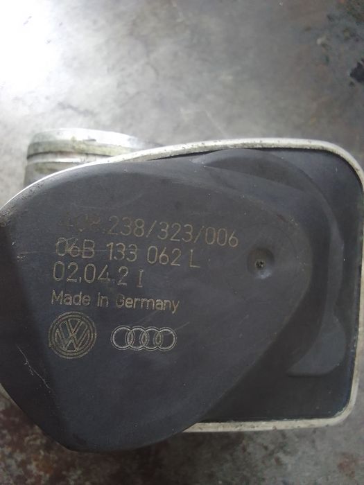 Przepustnica powietrza Volkswagen Passat B5 FL benzyna 1.6 8v AZM 85kw