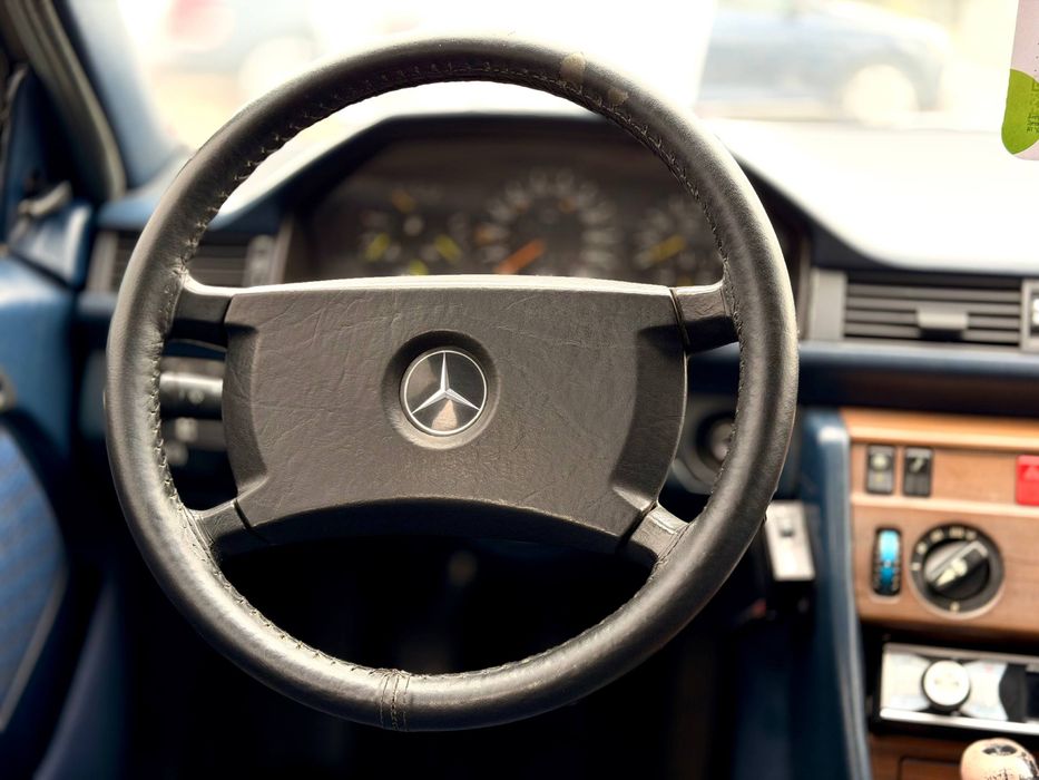 Mercedes E-class W124 переоформлення