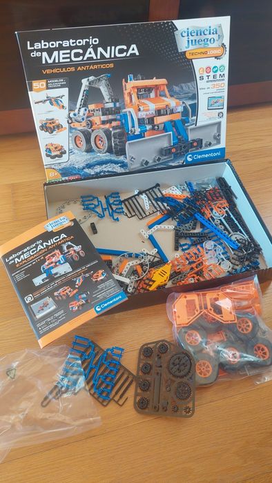 Clementoni-Laboratório de Mecânica - Veículos da Neve (8+)