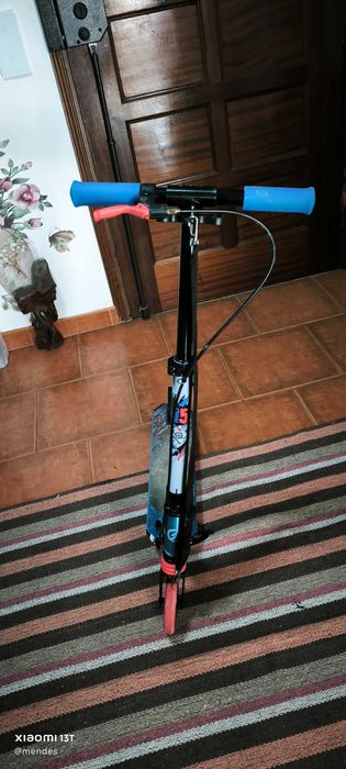 Trotinete com suspensão