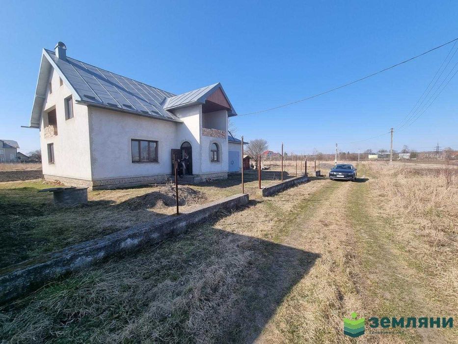 Продаж будинку 222 кв.м та землі 12,5 соток в с. Підпечери (5)