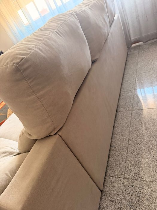 Sofá 3 lugares com chaise long amuvivel