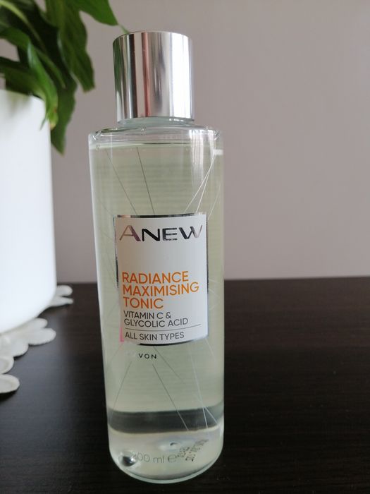 avon anew rozświetlający tonik do twarzy 200ml