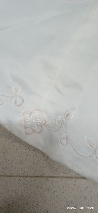 Vestido de noiva La Sposa em excelente estado