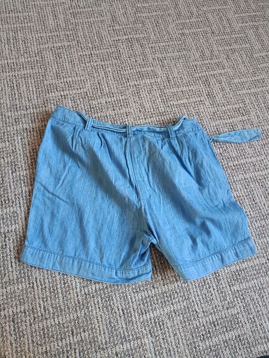 Bawełniane krótkie spodenki jak jeansowe