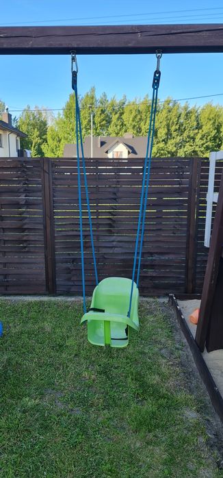 Huśtawka dla dzieci z pasem