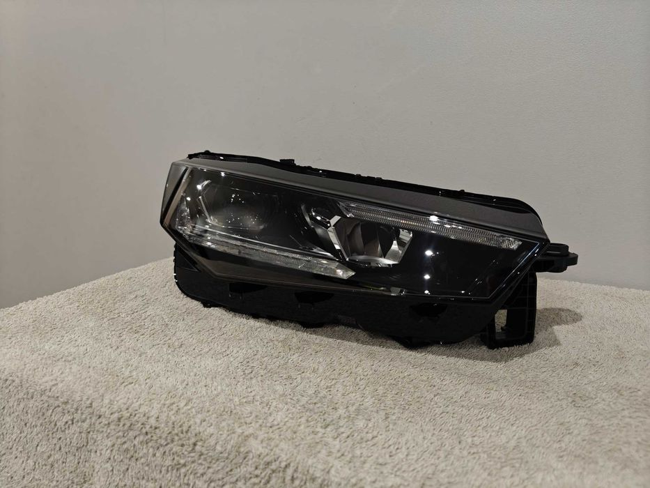 Lampa Prawy Przód Full Led Crystal Lighting Skoda Scala Lift NOWA EU