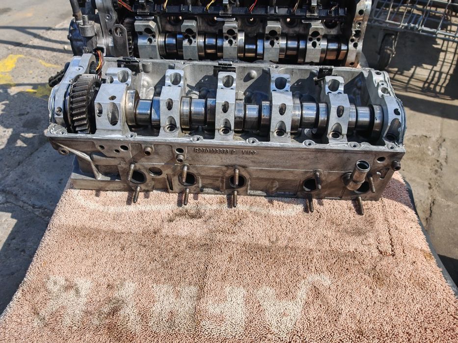 VW t5 Głowica AXE BPC BNZ AXC BRS 2.5 1.9tdi