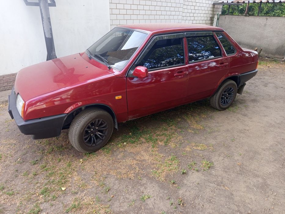 Продам ВАЗ 21099