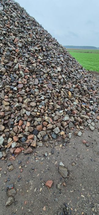 Kamień kruszywo tłuczeń drenażowy