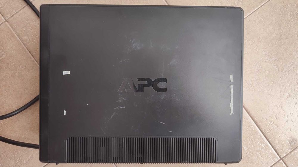 Лінійно-інтерактивне ДБЖ APC Back-UPS Pro 1500VA CIS (BR1500G-RS)
