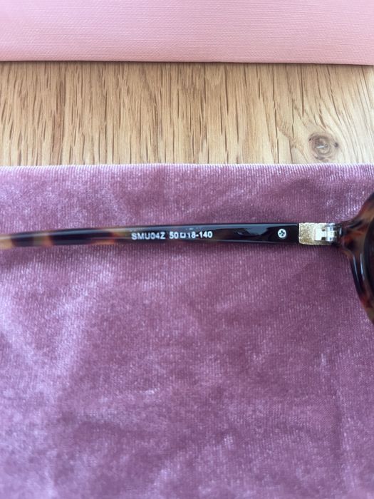 Oculos de sol Miu Miu