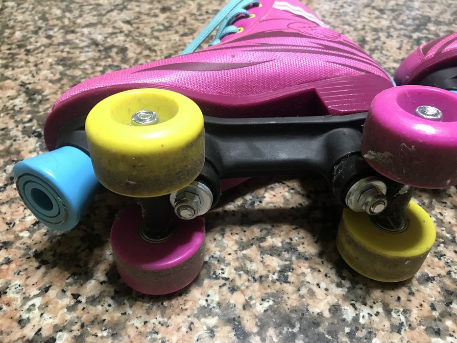 Patins mais capacete