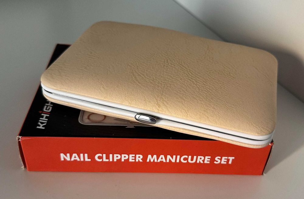 Estojo de manicure completo