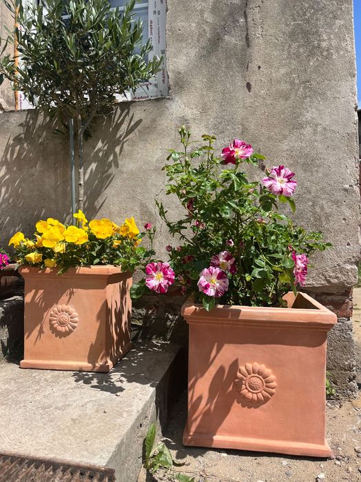 Duża ceramiczna ceglana donica śródziemnomorski klimat Nowa