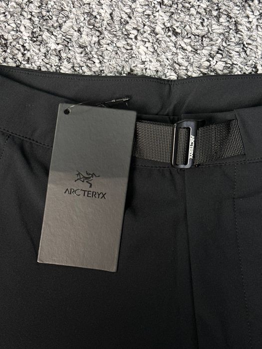 Трекінгові шорти Arcteryx Gamma SL чорні еластичні карго шорти M