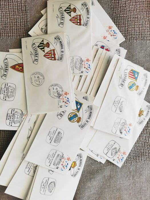 Carta postal com carimbo do dia