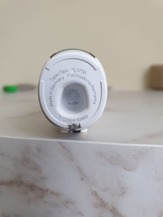 Szczoteczka Braun Oral-B 3756.