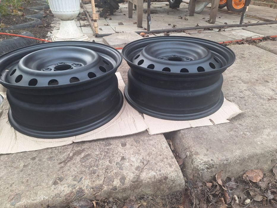 Диски R16 5*114.3 / ступица 60.1 / ЕТ 45