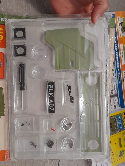 DeAgostini Żuk A07 nr 1 zbuduje zuka fsc czesc