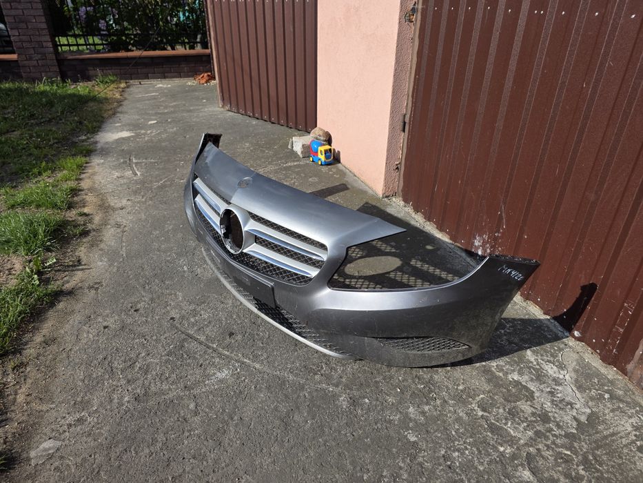 Zderzak przód w176 szary Mercedes A Klasa 2012r