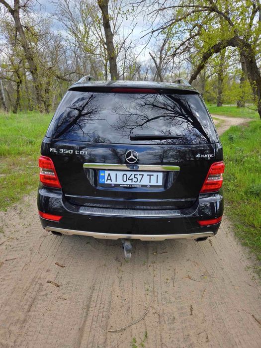Мерседес M-Class 2009