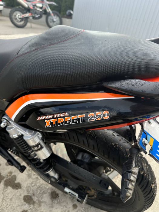 Musstang Xtreet 250