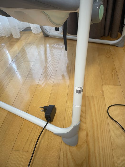 Крісло гойдалка caretero loop