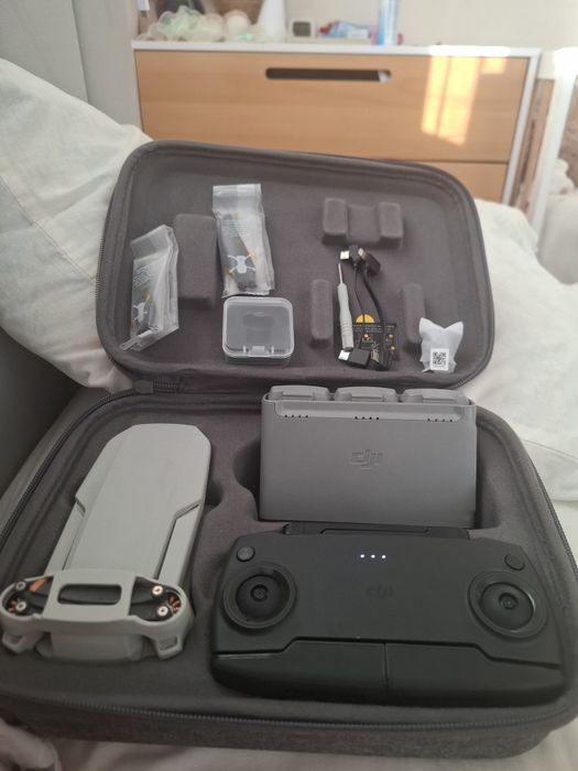 дрон квадрокоптер  dji mini se