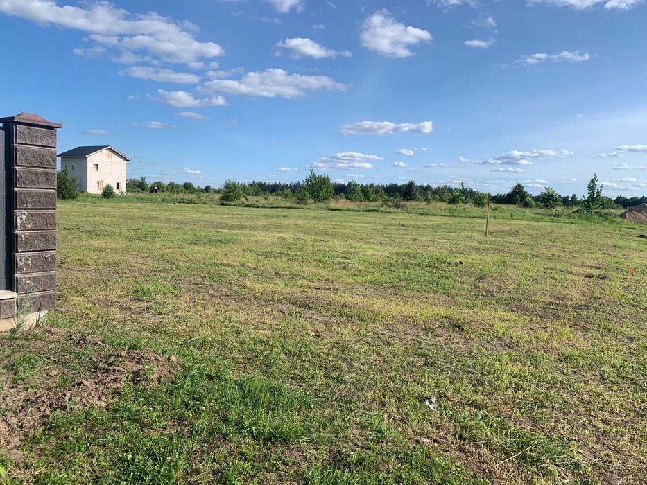 Продаж земельної ділянки 8/16 соток, село Шпитьки