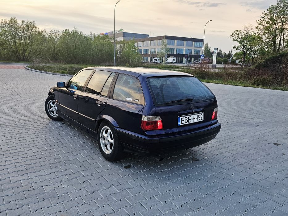 Bmw e36 320i 150KM R6 LPG  Sprawna Klimatyzacja  dyfer 4.44