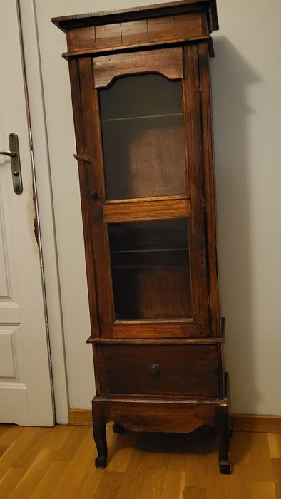 Orientalna, kolonialna witrynka