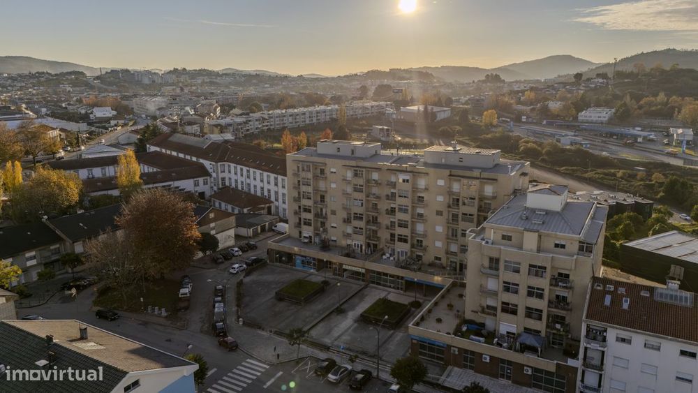 Apartamento T3 com terraços únicos no centro de Braga – Maximinos