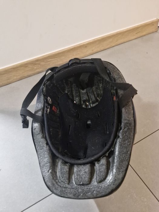 Kask jeździecki Uvex dla dziecka