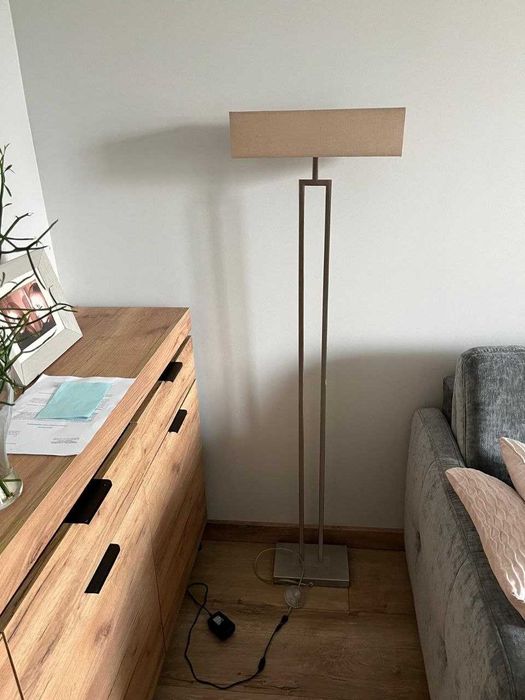 lampa  wiszaca wraz z lampa stojaca