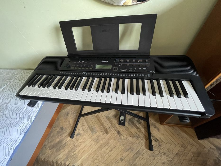 Синтезатор Yamaha PSR E273