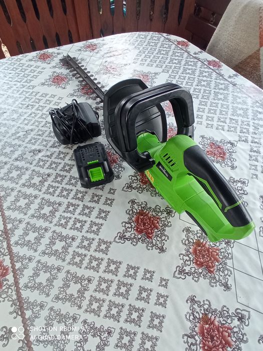 Nożyce do żywopłotu , Gardenic 20V